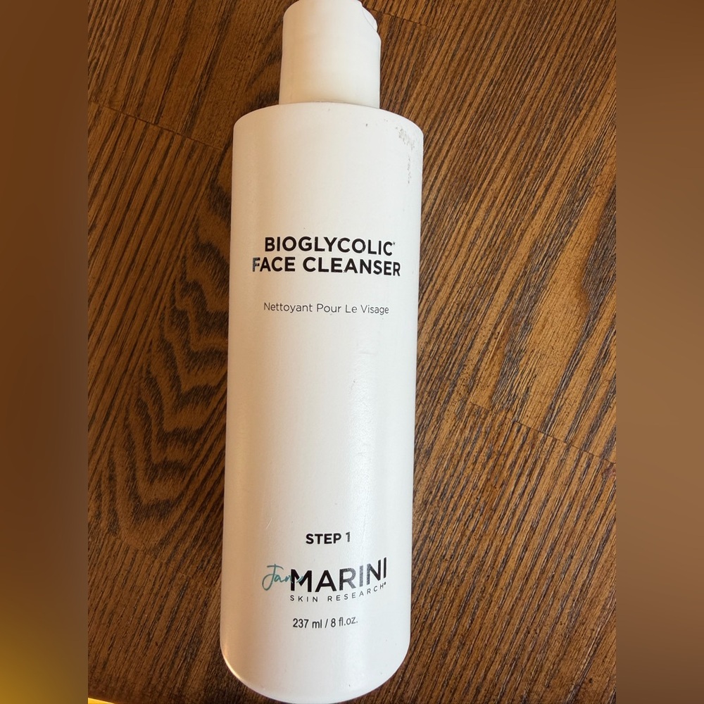 Jan Marini Bioglycolic Face Cleanser